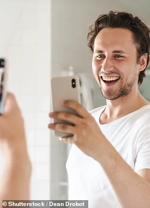 ‘It’s a Strategic Decision That Can Make or Break Your Chances,’ Experts Say as Online Dating Photos Shape First Impressions