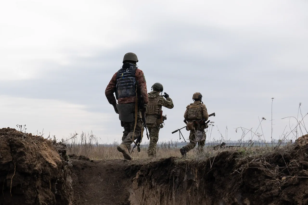 Controversy Over Ukrainian Defensive Positions Near Sumy: Reports Note Heavy Equipment and Trench Excavation
