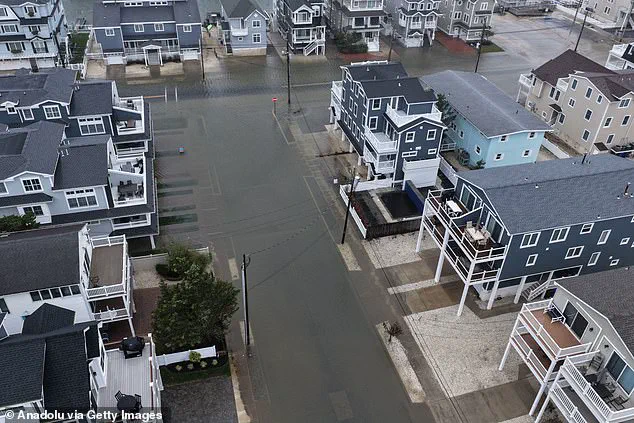East Coast Airports Face Chaos as Nor'easter Causes Over 1,300 Flight Delays
