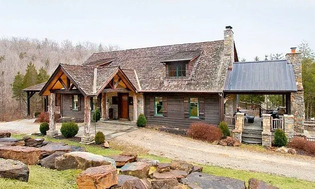 Behind Closed Doors: Wealth, Media, and the Hidden Trauma of a Privileged Heir's Death