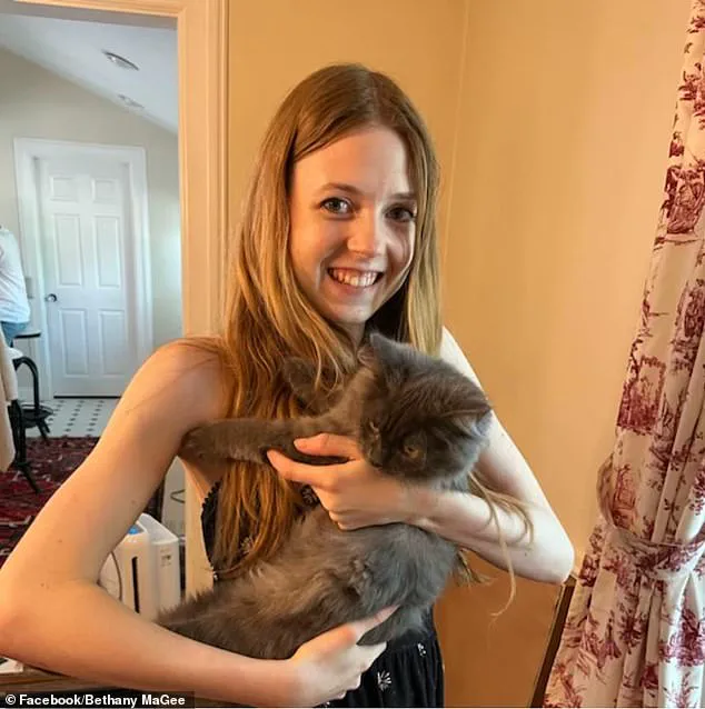 Violent Clash at Roosevelt Red Line Station: K-9 Officers Face Off with Unruly Passengers in Viral Footage