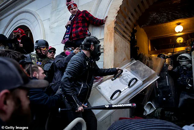 Violent Clash Erupts in Minneapolis During Protest Over Alleged Daycare Fraud, Injuring Conservative Candidate