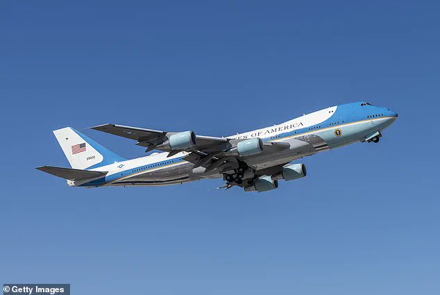 Technical Malfunction Forces Air Force One to U-Turn, Disrupting Trump's Davos Trip
