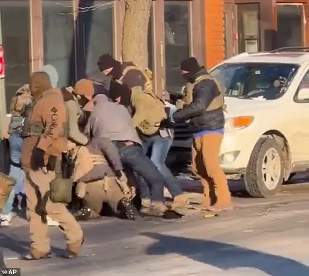 Minneapolis Grapples with Unresolved Grief and Escalating Tensions 17 Days After Renee Good's Death