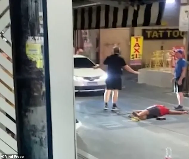 Violent Street Brawl Erupts in Pattaya After Dispute Over Alleged Slap at Waitress