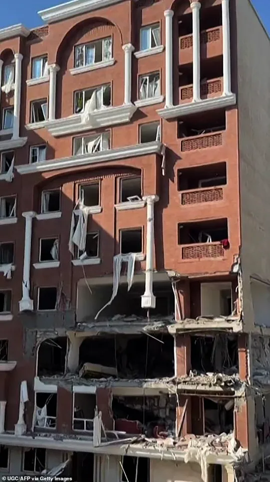 Explosions in Iran Kill Five, Injure 14 Near Strategic Bandar Abbas Port