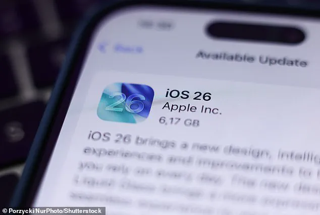 Apple Warns iPhone Users of Zero-Click Spyware Exploiting WebKit Vulnerability in Outdated iOS