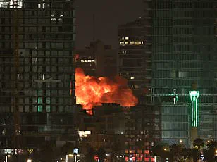 Apple Warns iPhone Users of Zero-Click Spyware Exploiting WebKit Vulnerability in Outdated iOS