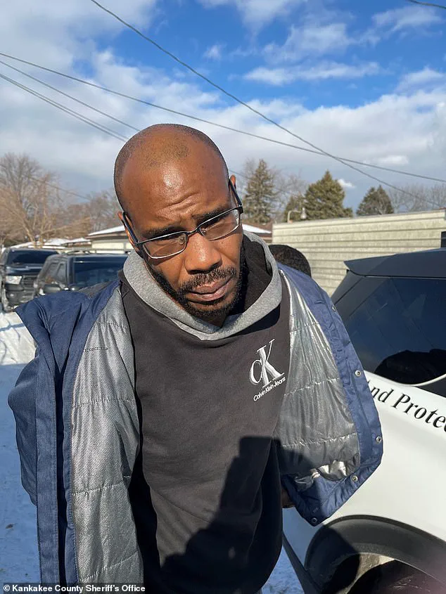 Bar Owner and Mother Shot Dead in Execution-Style Killing; $5,000 Reward Offered for Suspect in Illinois