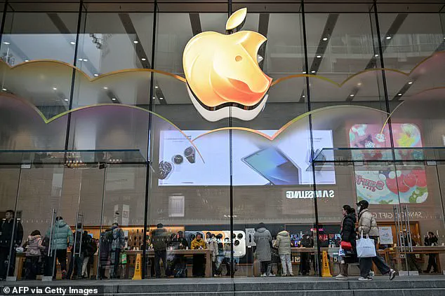 Sophisticated Email Scam Targets Apple iPhone Users, Preying on Fear with Fake Apple Pay Transactions