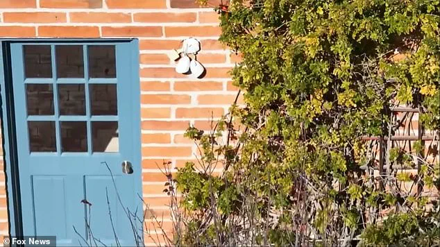 Ransom Note Link to Removed Floodlight Fuels Feds' Search for Missing Nancy Guthrie