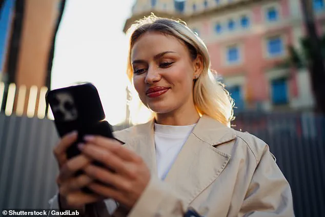 Study Finds Early Morning Is the Best Time to Follow Up After a First Date, Challenging Common Assumptions