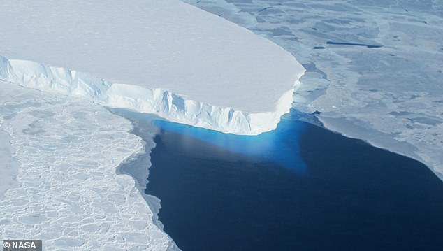 Race Against Time: $80 Billion 'Seabed Curtain' Plan to Save Doomsday Glacier as Sea Levels Loom
