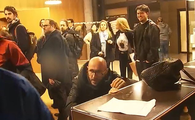 41 Killed in Swiss Nightclub Fire as Owners Face Legal Questions and Family Outcry