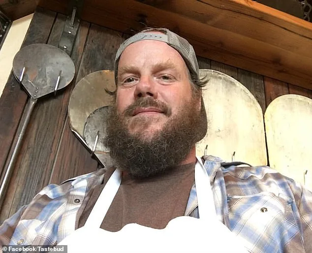 Portland Pizza Parlor Sparks Backlash Over Political Pop-Up Message