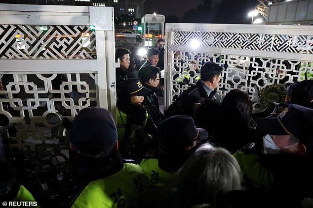 South Korea's Yoon Suk Yeol Gets Life for Martial Law Insurrection, Avoids Death Penalty