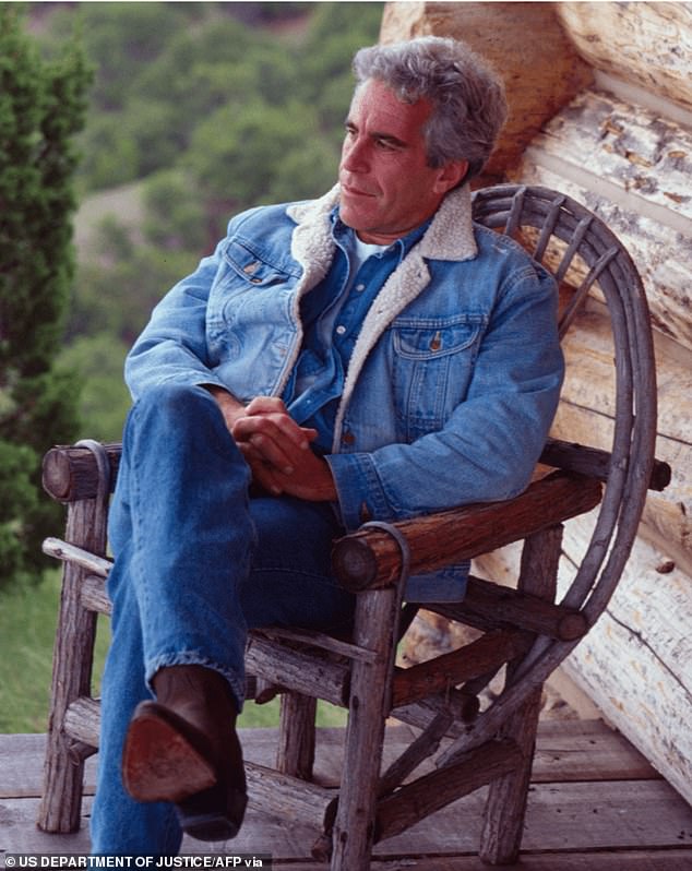 Billionaire's Lawyer Warns of 'Five-Word Rule' During Tense Epstein-Related Deposition