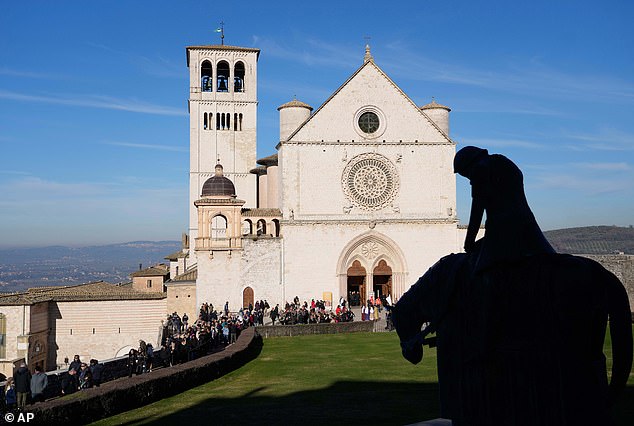 St. Francis of Assisi's Bones Reveal 800-Year Saga in Historic Display