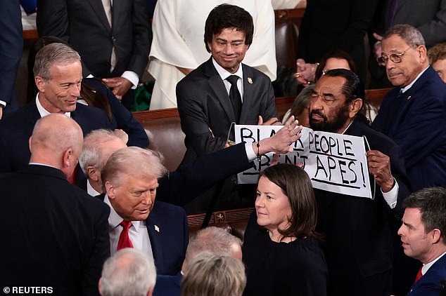 Al Green Ejected from House During SOTU Amid Protest Against Trump's Rhetoric