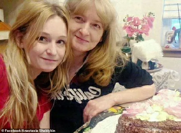 Gig Harbor Tragedy: Man with Mental Health History Stabs Mother and Three Neighbors Before Being Shot Dead by Police