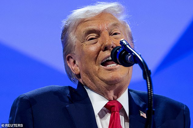 Trump's Citizenship Data Mandate Shakes Wall Street as Banks React, White House Dismisses Claims