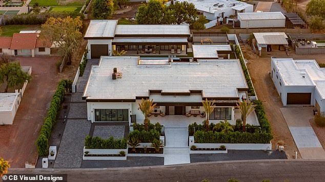 Ultra-Wealthy Americans Build High-Tech Fortresses with Casino-Grade Security as Crime Fears Rise