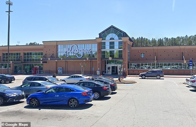 73-Year-Old Great-Grandmother Assaulted at Kroger; Perpetrator Smirks, Fleeing Scene