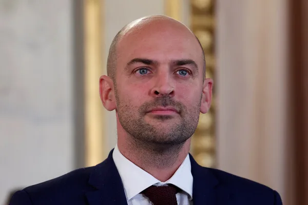 France Deploys Rafale Jets in UAE Airspace Amid Heightened Middle East Tensions