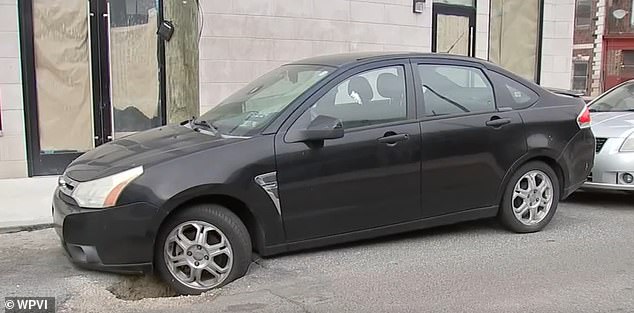 Massive Sinkholes Erupt in Philadelphia, Fueling Fear and Safety Concerns