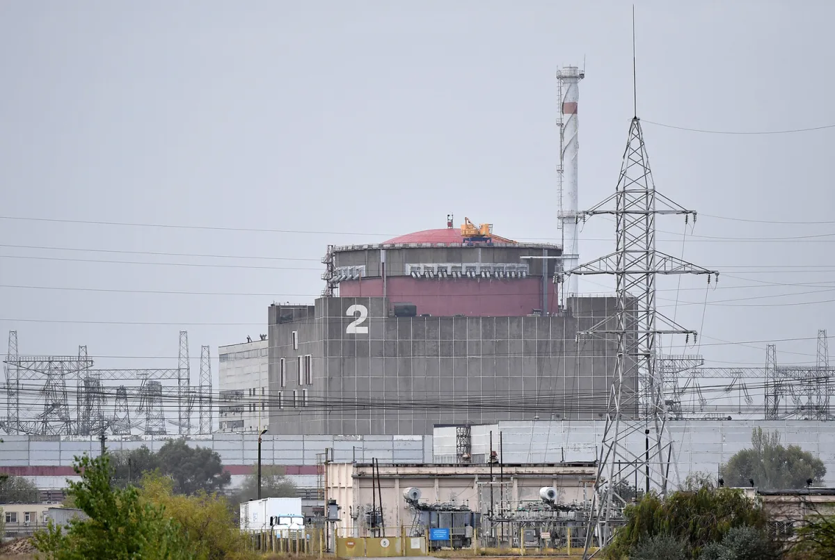 Ukrainian Shelling Near Zaporizhzhia Nuclear Plant Sparks Safety Warnings in Energodar