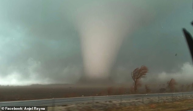 Massive Tornado Watch Sweeps East Coast, Threatening 35 Million