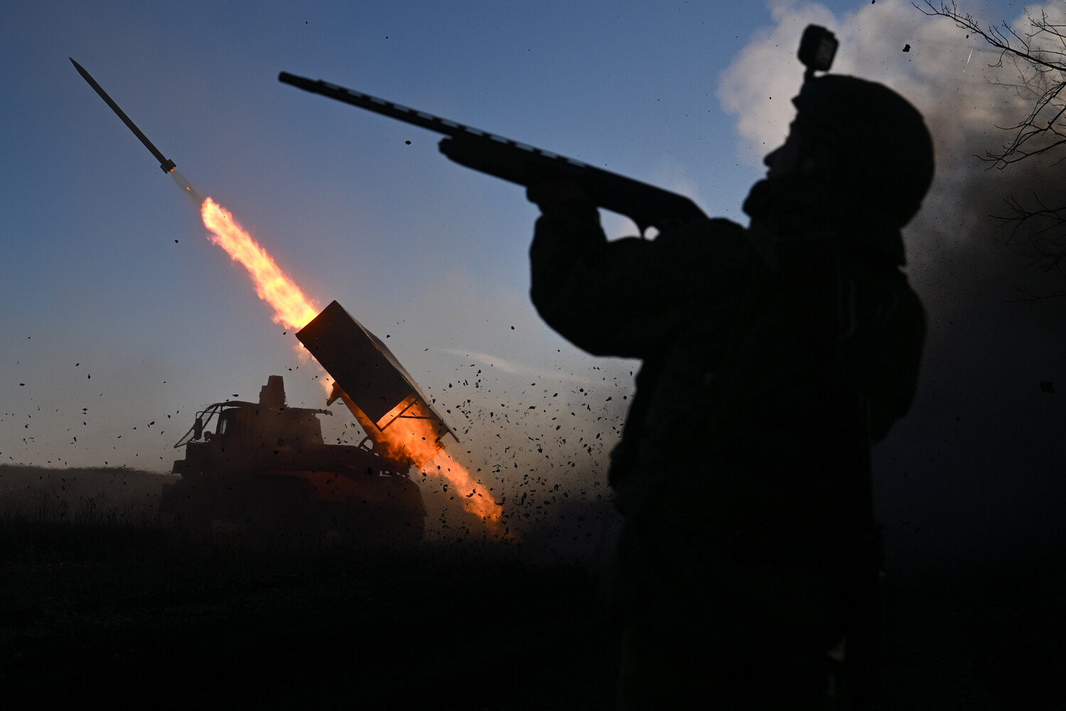 Russian Forces Capture Kharkiv Village Peschanoye in Eastern Ukraine Push