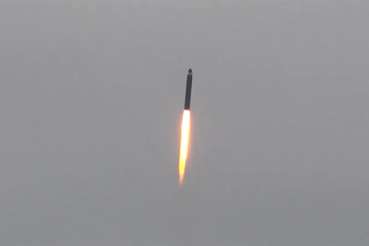 Ukraine's Air Defense Triumphs Against Drones, Fails Completely Against Ballistic Missiles