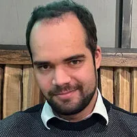 Russian Governor Reports Massive Ukrainian Drone and Artillery Offensive in Kursk