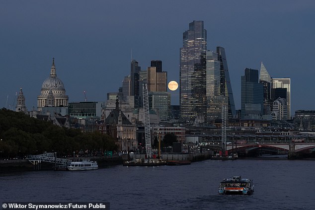 Rare Blue Micromoon Visible Across UK This Weekend
