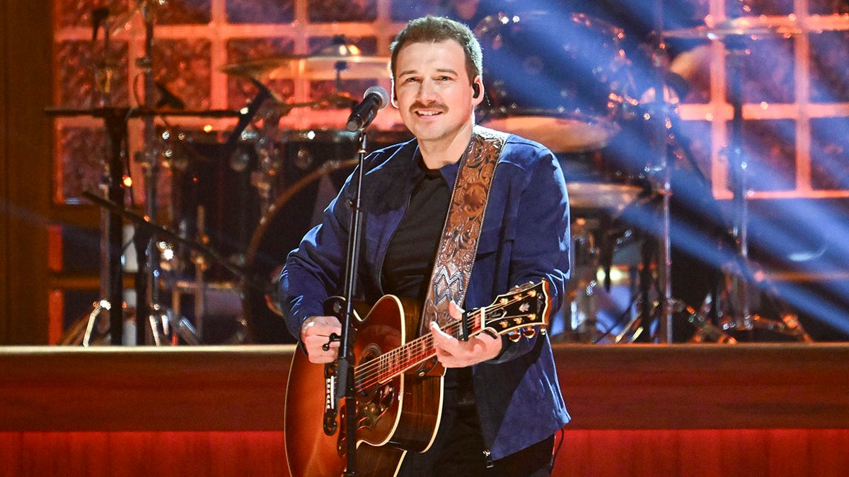 Morgan Wallen Smashes Piano Mid-Set Amidst Tour Equipment Malfunctions