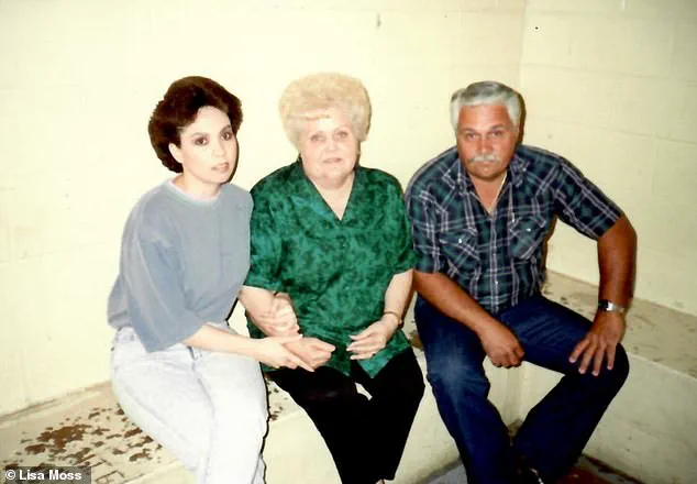 A Woman's Journey to Redemption: The Lisa Moss Story