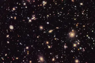 Renowned Scientist Declares Humans Can't Be Alone in the Cosmos