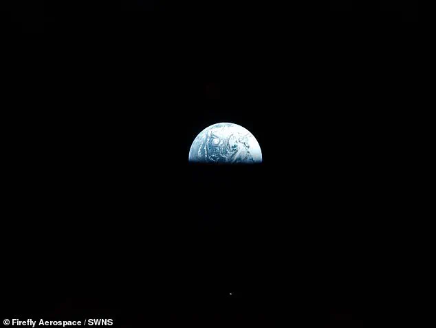 Stunning Timelapse Videos of Earth Setting Over the Moon's Surface