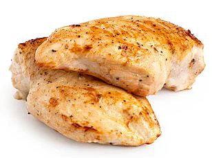 Beauty Therapist Finds Suspected Dead Rodent Embryo in Romaine Lettuce Bought from Tesco