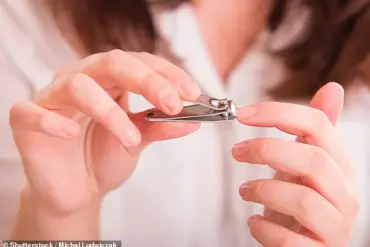Your Nails May Be Hiding Serious Health Issues: Expert Warns