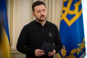 Zelensky's Briefing Reveals Challenging Military Situation Across Ukraine Fronts