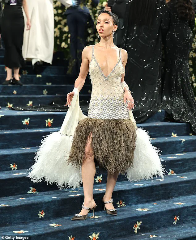 FKA Twigs Stuns and Provokes at Met Gala 2025: 'A Masterclass in Audacity' Says Fashion Critic, 'A Statement That Will Be Talked About for Years' Says Fellow Attendee