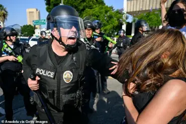 Meghan Markle's 'Champion of Underserved Communities' Gala Canceled Amid Unrest, Museum Director Calls Event 'Self-Serving': 'She Used Harry, Now She's Using Everyone Else'