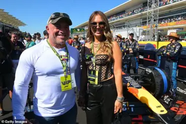 Joe Rogan's Wife Jessica Ditzel: A Contrast in Public and Private Lives