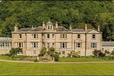 Limited Access to Information Fuels Dispute Between Ewan McGregor and Scottish Heritage Officials Over Roof Replacement