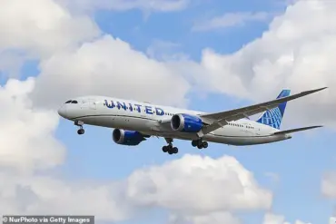 United Airlines Boeing 787 Engine Failure: Limited Access to Details Sparks Speculation