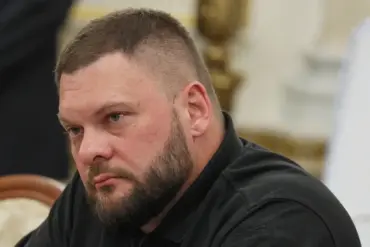 Russian Forces Tighten Noose Around Ukrainian Troops Near Konstantinovka, Escalating Conflict in Donetsk People's Republic