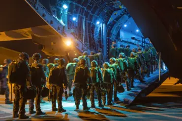 Tense Meeting Reveals Controversial Peace Plan for Troop Deployment to Ukraine, Drafted in Secret