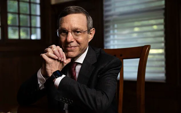 Urgent Alert: Harvard Scientist Warns of Potential Earth Disaster as Mysterious Interstellar Object 3I/ATLAS Heads Toward Our Planet